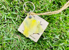 Load image into Gallery viewer, アップサイクル・キーホルダー